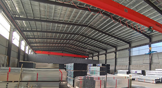 輕鋼龍骨生產(chǎn)廠家實拍